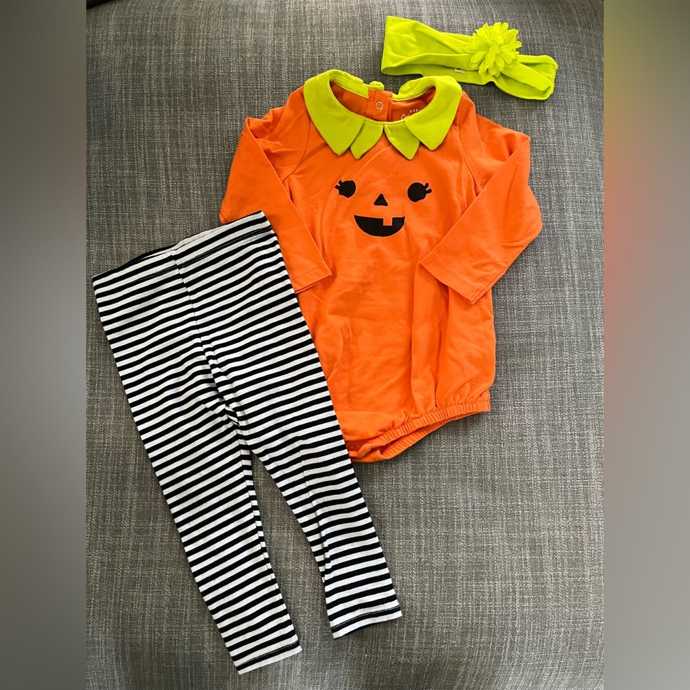 Baby Girl Pumpkin Costume - 18mo - Cat & Jack